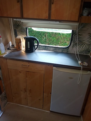 Wohnwagen Camping  Bild 4
