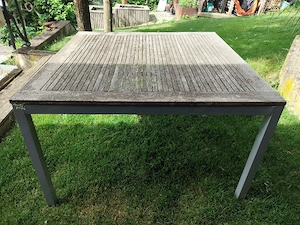 Gartentisch 
