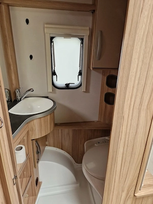 Hymer Eriba Nova Light 442 Bild 9