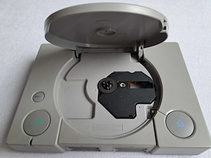 PlayStation 1 (PS1) Konsole   Modell SCPH-7502 (Ungetestet, ohne Zubehör) Bild 2