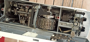 Bernina record 830 mit Koffer und Zubehör Bild 5