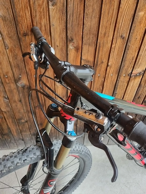 Mountainbike Scott Scale 700 Bild 2
