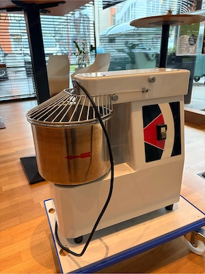 Teigknetmaschine 15l 10 kg Bild 3