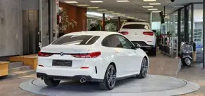 BMW 220 Bild 7