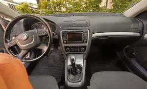 Skoda Oktavia Elegance Bild 5