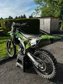 Kawasaki KXF 250 Motocross Bild 3