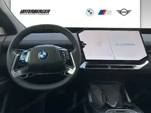 BMW iX3 iX3 50 xDrive Sportpaket Head-Up HK HiFi Bild 7