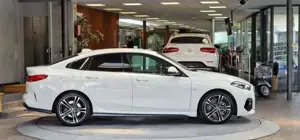 BMW 220 Bild 5