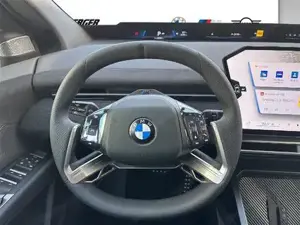 BMW iX3 iX3 50 xDrive Sportpaket Head-Up HK HiFi Bild 9