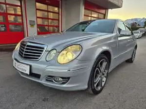 Mercedes-Benz E 220 Bild 5