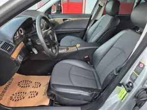 Mercedes-Benz E 220 Bild 11