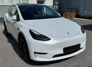 Tesla Model Y 2021 Bild 4