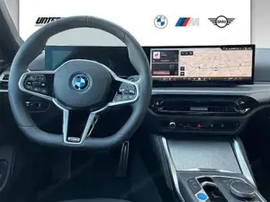 BMW i4 xDrive40 Gran Coupe G26 M Sportpaket DAB Bild 7