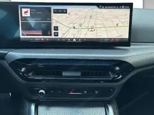 BMW i4 xDrive40 Gran Coupe G26 M Sportpaket DAB Bild 8
