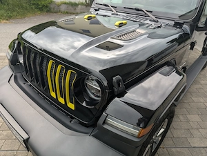 Jeep Wrangler Unlimited 2.0 GME Sahara 4 4 Aut.   272 PS   8-fach bereift Bild 5