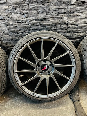 Japan Racing JR22 7,5x18 ET40 5x112 mit Sommerreifen Neuwertig Bild 4