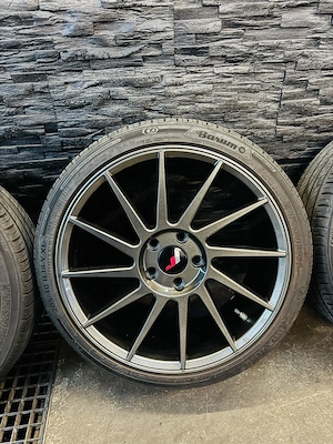 Japan Racing JR22 7,5x18 ET40 5x112 mit Sommerreifen Neuwertig Bild 3