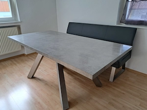 Tisch und Bank zu Verkaufen Selbstabholung in Dornbirn