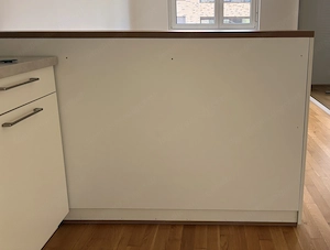 Hochglanz Kommode mit Rückwand Bild 4