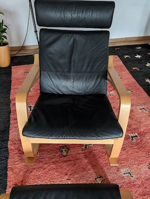 POÄNG Schwingsessel mit Fußteil LEDER schwarz Bild 4