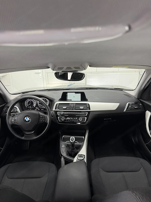 BMW 116 i Advantage *Navi*Rückfahrkamera* Bild 9