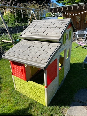 Smoby Spielhaus Bild 3