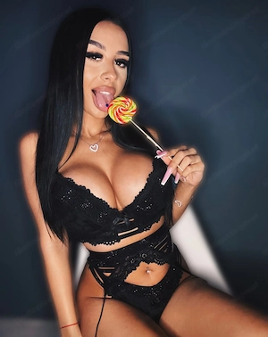 Hallo bin Evelyn  Bild 2