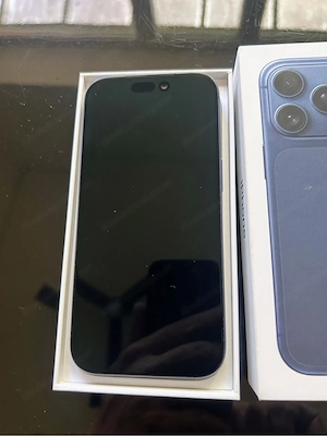 iPhone 17 Pro Depp Blue Bild 2