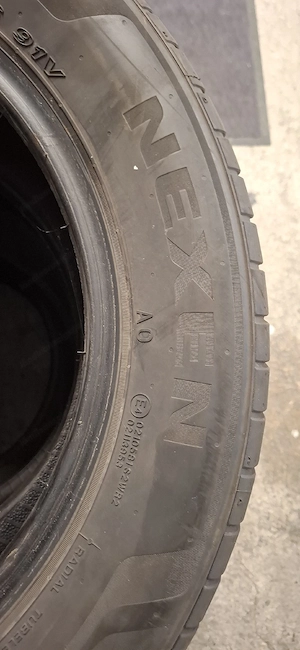 Reifen für das Auto Bild 2