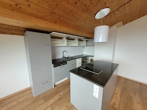 Dachgeschosswohnung in Dafins Bild 3