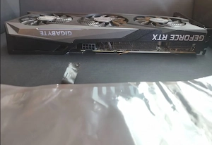 Gigabyte RTX 3060TI Bild 4