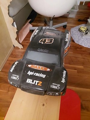 2  RC Autos Bild 3