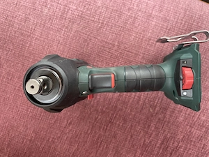 metabo Akku-Schlagschrauber SSW 18 LTX 300 BL Bild 2