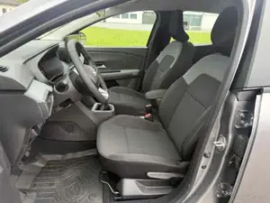 Dacia Sandero Bild 5