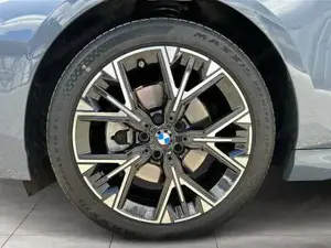 BMW 118d 5-Türer F70 B47 M Sportpaket Head-Up DAB Bild 11