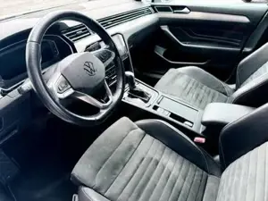 VW Passat Bild 2
