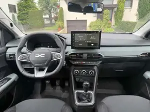 Dacia Sandero Bild 10