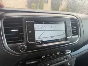 Peugeot Traveller Bild 14