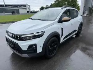Dacia Sandero Bild 2