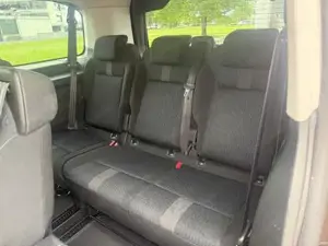 Peugeot Traveller Bild 10