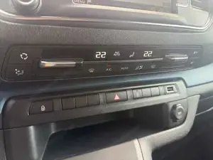 Peugeot Traveller Bild 15