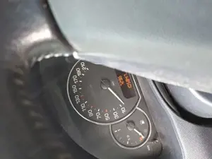 Peugeot 1007 Bild 6