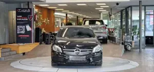 Mercedes-Benz A 180 Bild 2