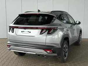 Hyundai TUCSON E-Motion 1.6 T-GDi HEV 2WD / LED ACC 2-Zonen Kl... Bild 3