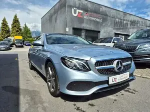 Mercedes-Benz E 220 Bild 2