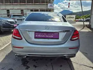 Mercedes-Benz E 220 Bild 7