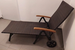 Bequeme Rattanliege Bild 2