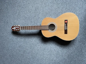 Kindergitarre  Bild 2