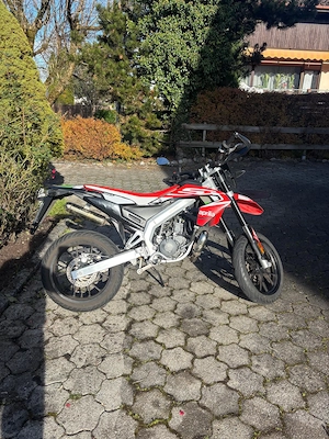Aprilia SX 50 Moped