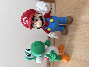 Super Mario & Yoshi